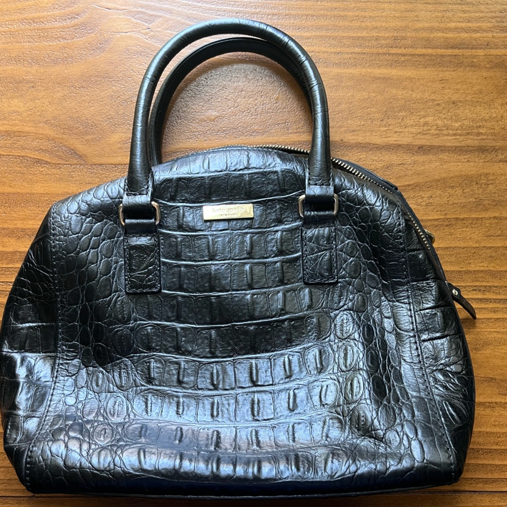 Kate spade black leather bag (medium size)